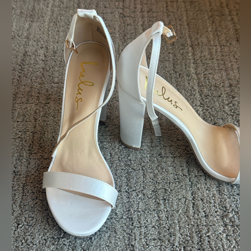 Lulu's White Strappy Heels with Chunky Heel — NEVER WORN